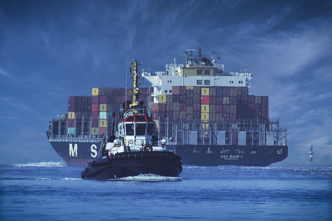 ship, container ship, tractor, sea, seafaring, shipping, container, nature, logistics, freight, automobile